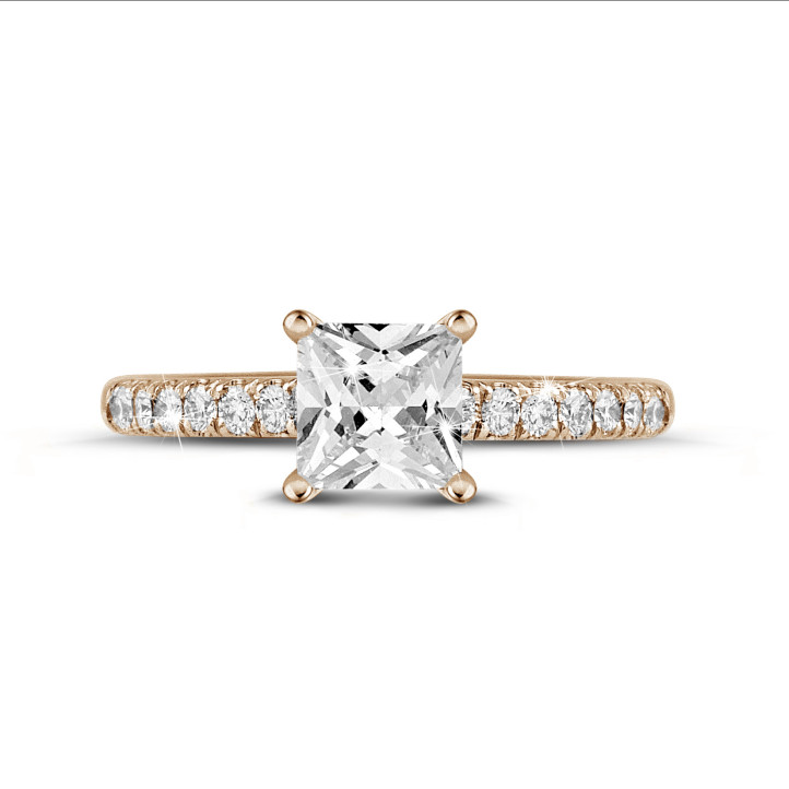 1.00 carat solitaire ring with a princess diamond in red gold with side diamonds