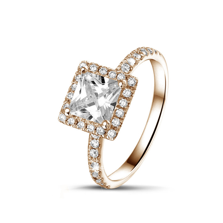 1.20 carat solitaire halo ring with a princess diamond in red gold with round diamonds