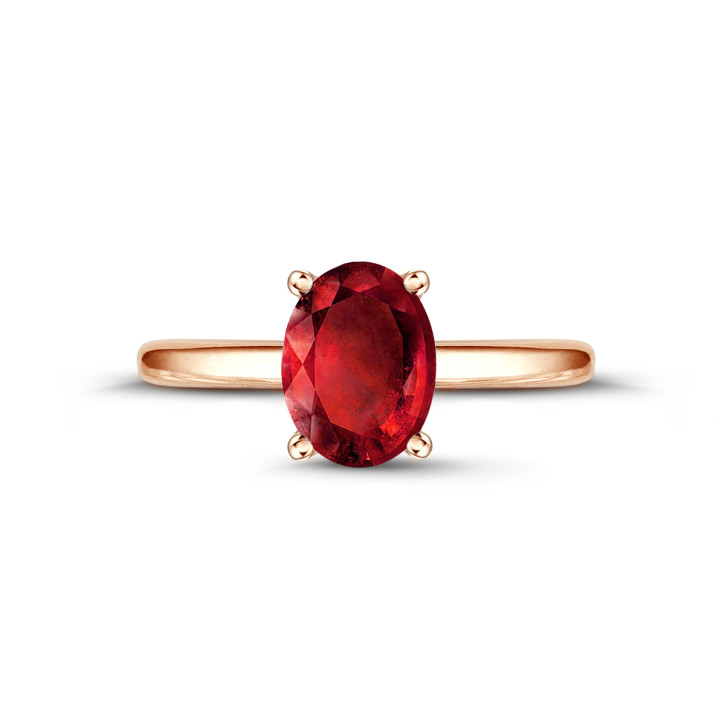 Ring in red gold with oval ruby