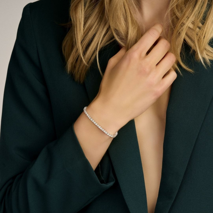 4.40 carat diamond tennis bracelet in white gold