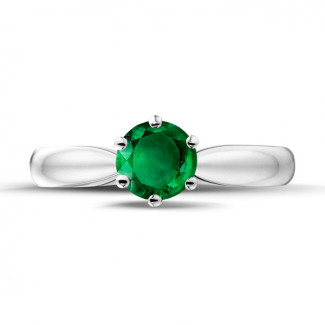 Engagement - Solitaire ring in platinum with a round emerald