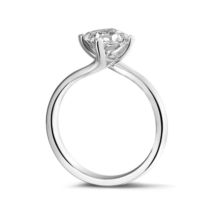 1.00 carat solitaire ring in white gold with princess diamond of exceptional quality (D-IF-EX-None fluorescence-GIA certificate)