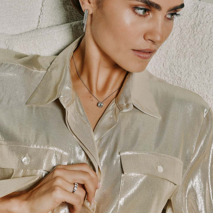 3.90 carat diamond river earrings in red gold