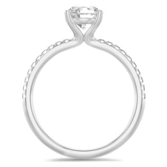Engagement - 1.00 carat solitaire ring in white gold with side diamonds