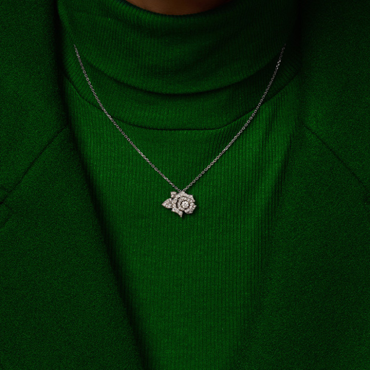 0.50 carat diamond rose design pendant in white gold