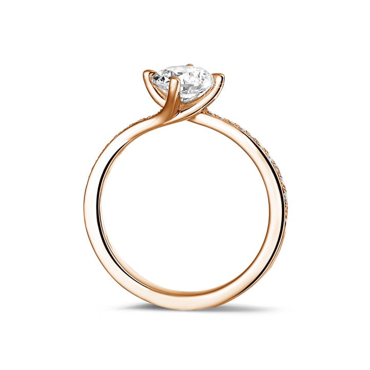 1.00 carat solitaire diamond ring in red gold with side diamonds