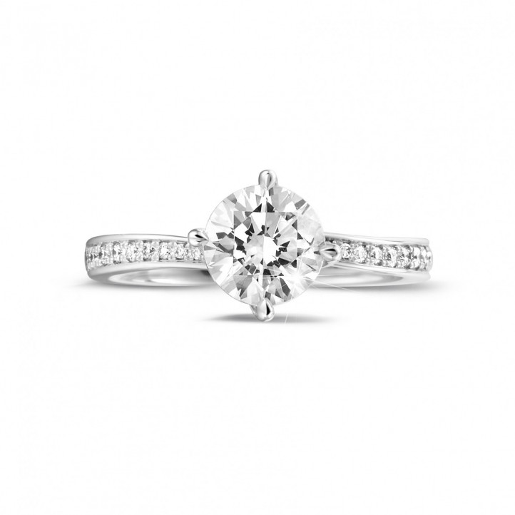 1.25 carat solitaire diamond ring in platinum with side diamonds