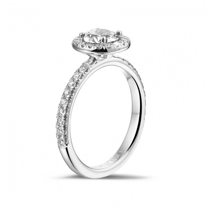 0.70 carat solitaire halo ring in white gold with round diamonds