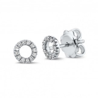 Earrings - OO earrings in white gold with small round diamonds