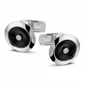 Cufflinks - White golden cufflinks with onyx and a central diamond
