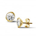 2.00 carat diamond satellite earrings in yellow gold