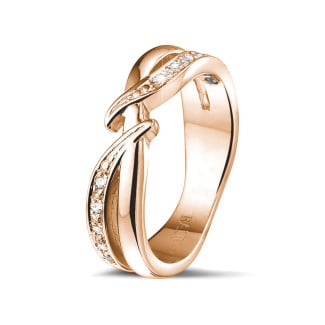 Ladies wedding rings - 0.11 carat diamond ring in red gold