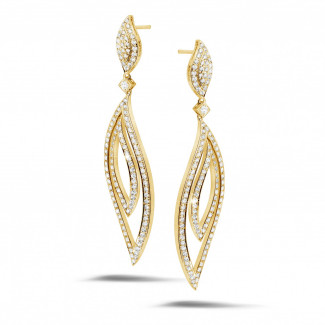 Wedding jewellery - 2.35 carat diamond leaf earrings in yellow gold
