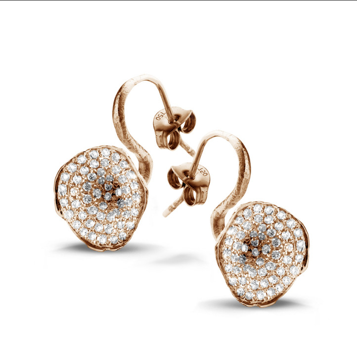 0.76 carat diamond design earrings in red gold