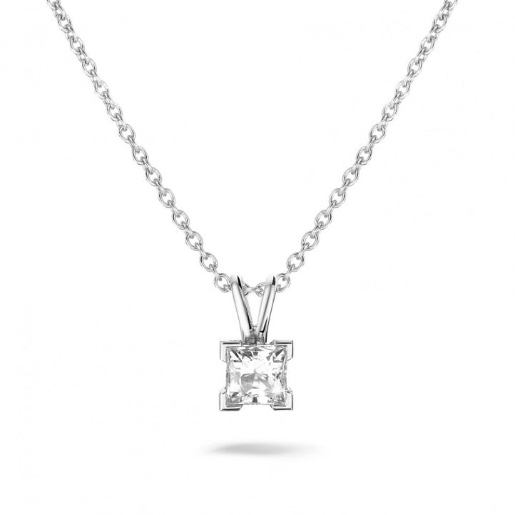0.70 carat solitaire pendant in white gold with princess diamond