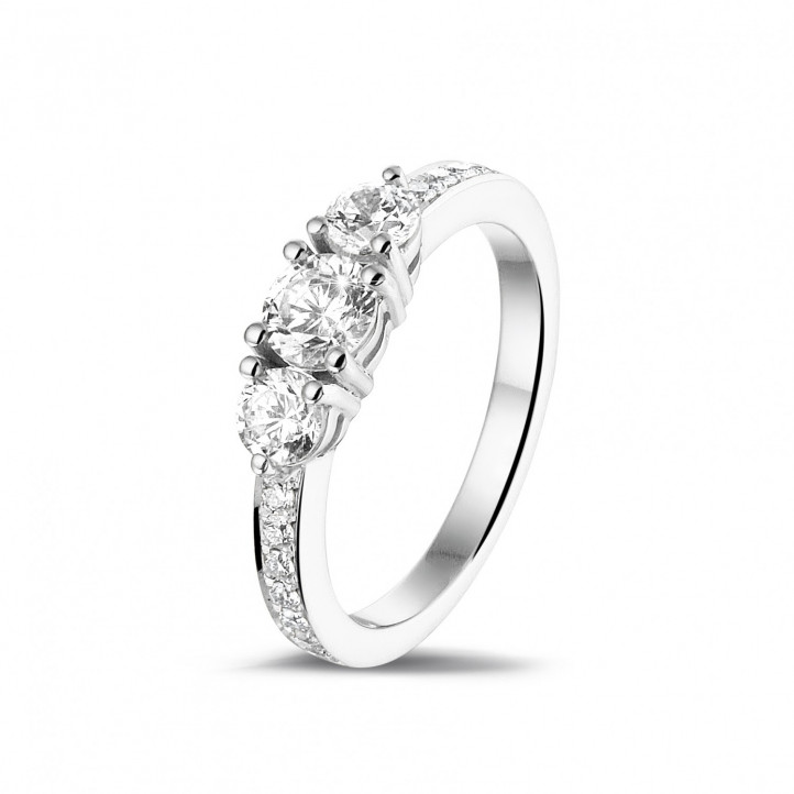 1.10 carat trilogy ring in white gold with side diamonds