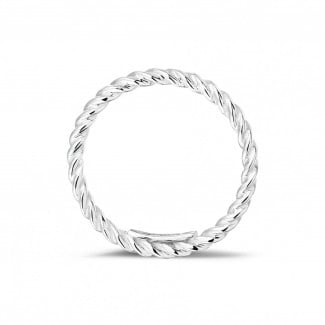 Wedding - Stackable twisted ring in white gold