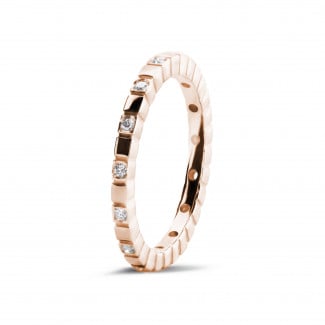 Stackable rings - 0.07 carat diamond stackable chequered ring in red gold