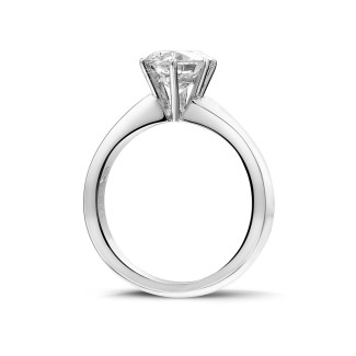 Rings - 1.50 carat solitaire diamond ring in platinum with six prongs