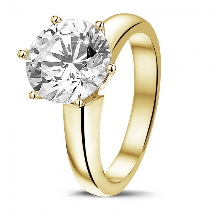 3.00 carat solitaire diamond ring in yellow gold with six prongs