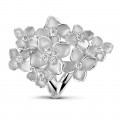 0.30 carat diamond design floral ring in white gold
