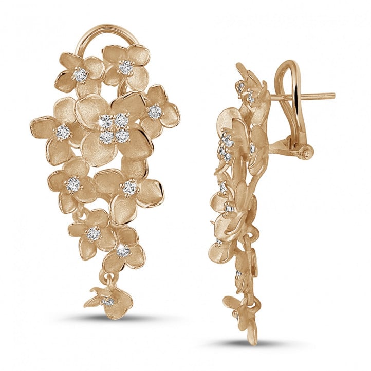 0.70 carat diamond design floral earrings in red gold