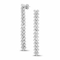 5.80 Ct earrings in white gold with fishtail design