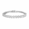 7.40 carat diamond gradient bracelet in white gold