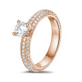 0.50 carat solitaire ring (full set) in red gold with side diamonds