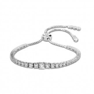 Bracelets - 1.50 carat diamond gradient bracelet in white gold