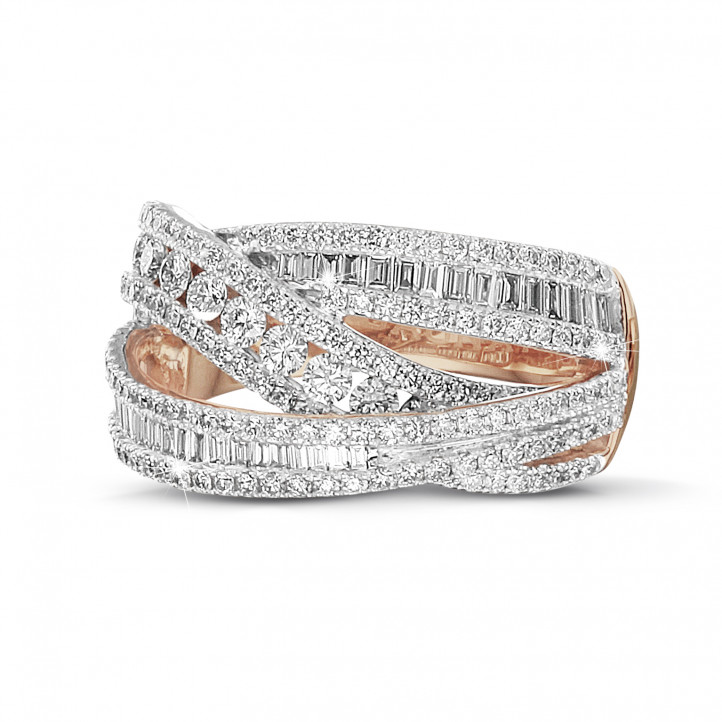 1.35 carat ring in red gold with round and baguette diamonds
