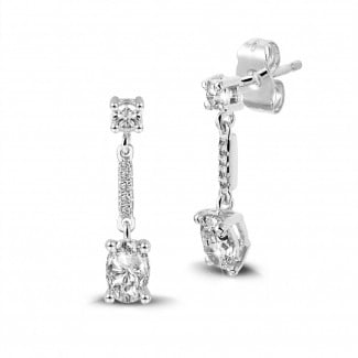 Earrings - 1.04 carat earrings in white gold with oval diamonds