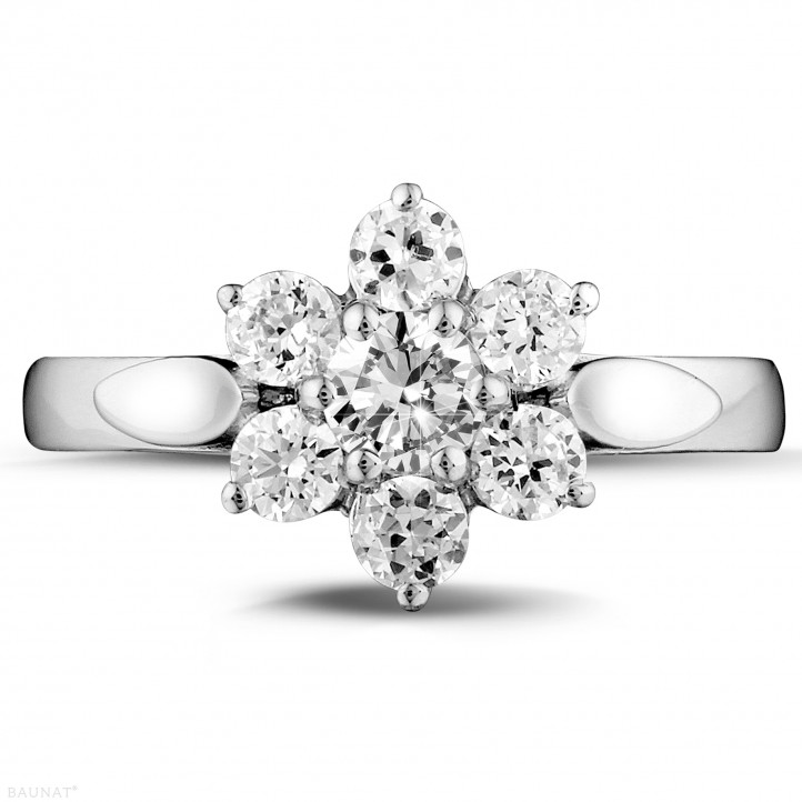 1.00 carat diamond flower ring in white gold