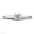 0.30 carat solitaire ring in platinum with princess diamond