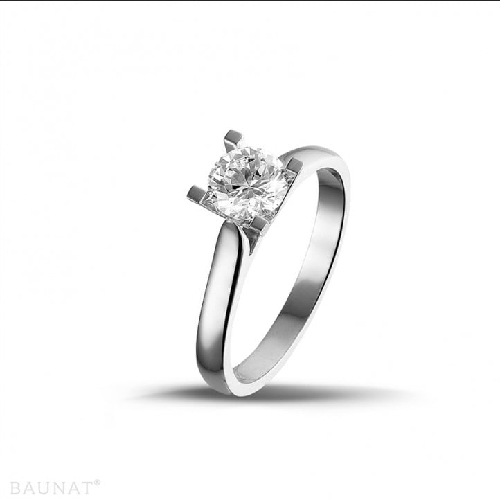 0.70 carat solitaire diamond ring in white gold 