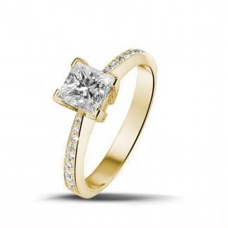 Anillo de compromiso de oro - 1.00 quilates anillo solitario en oro amarillo con diamante talla princesa y diamantes laterales