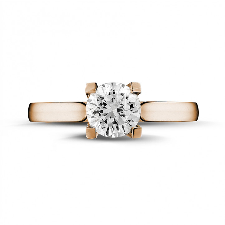 0.90 quilates anillo solitario diamante en oro rojo