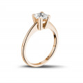 0.75 quilates anillo solitario en oro rojo con diamante talla princesa