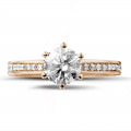 0.90 quilates anillo de oro rojo de diamantes con diamantes en los lados