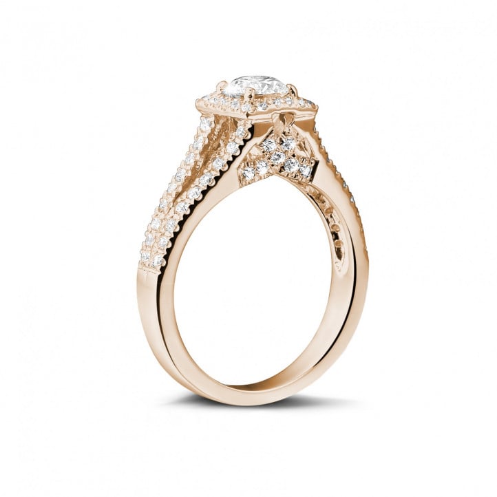 0.50 quilates anillo de oro rojo de diamantes con diamantes en los lados