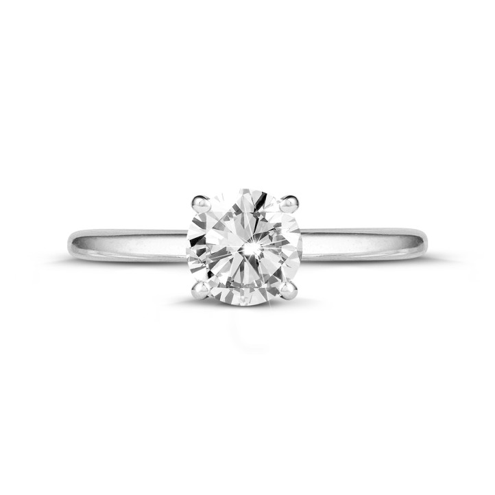 1.00 quilates anillo solitario en platino con un diamante redondo y 4 grapas