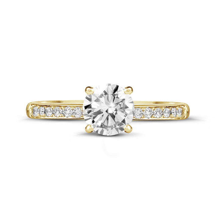 0.90 quilates anillo solitario en oro amarillo con 4 grapas y diamantes en los lados