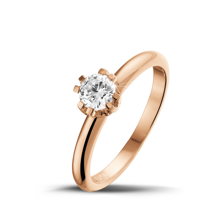 0.50 quilates anillo solitario diamante diseño en oro rojo con ocho garras