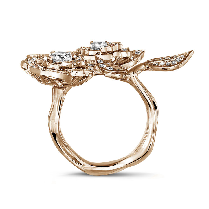 0.30 quilates anillo diamante flor diseño en oro rojo