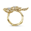 0.30 quilates anillo diamante flor diseño en oro amarillo