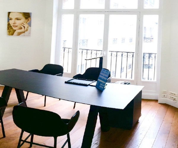 5 ventajas comprar en un showroom privado