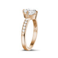2.00 quilates anillo solitario diamante en oro rojo con diamantes en los
