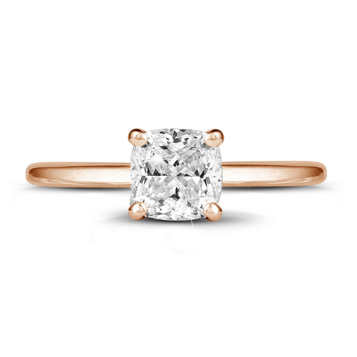 1.20 quilates anillo solitario con diamante cojín en oro rojo