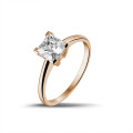 1.20 quilates anillo solitario en oro rojo con diamante talla princesa
