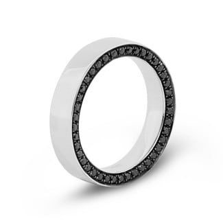 Anillo de compromiso hombre - 0.70 quilates anillo ancho en oro blanco con diamantes laterales negros redondos